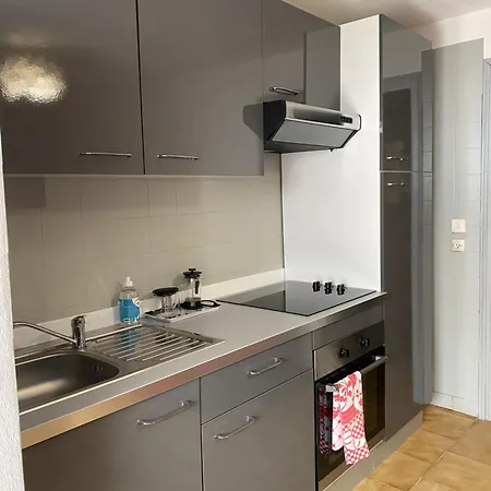 Petit Nid Dans La Vieille Apartment